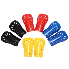 1pair Colorful Soccer Shin Pads Cuish Plate Soft Soccer Shin Guard Pads Leg Protector For Women Men Breathable Shinguard