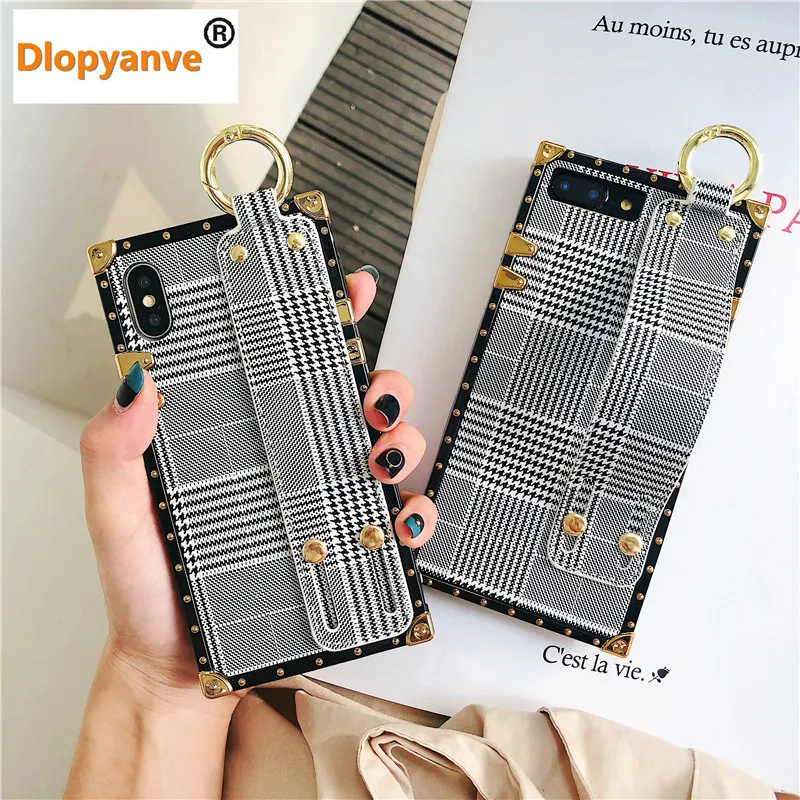 

Lattice Striped Wrist Strap Bracket Cases for Iphone X XS XR XsMax Goddess Style Trend Square Cover for Iphone 7 8 6 6S Plus