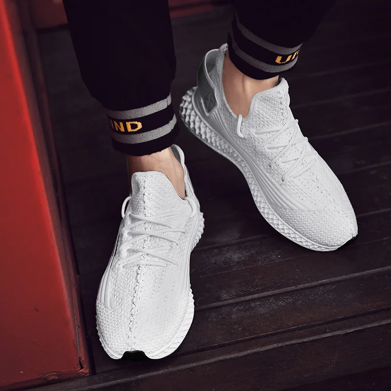

TRAANO New White Sneakers Men Summer Shoes Men Casual Fashion Comfort Breathable Men Shoes Sneakers 2019 Black Green ZZ-131