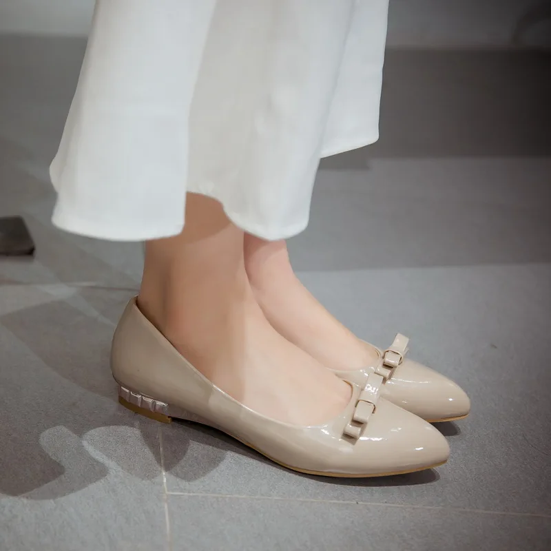 girl-with-flat-shoes-on-asian-woman-petite-team-naked