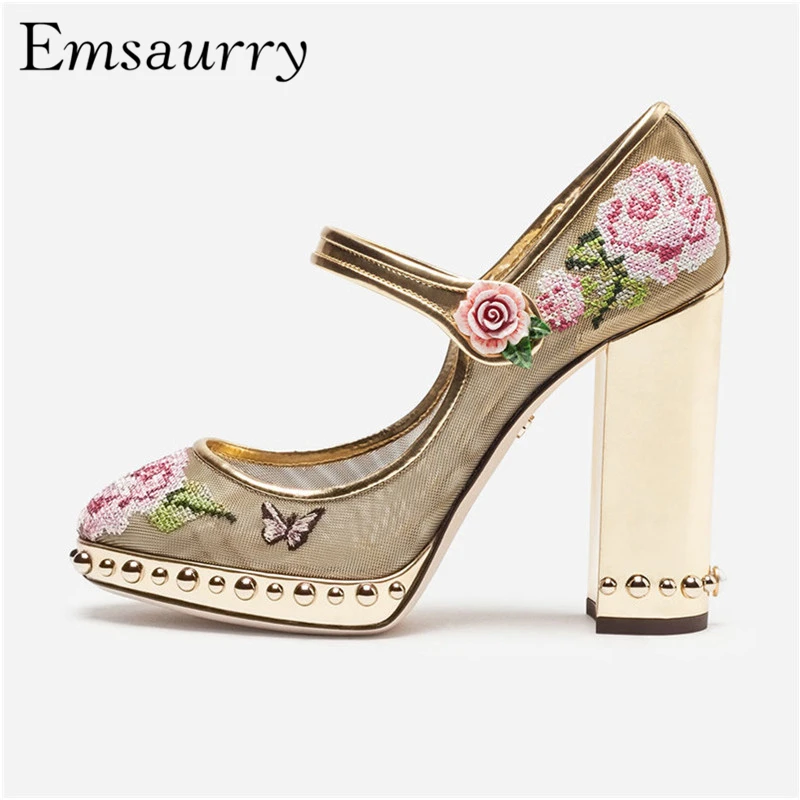 

Luxury Retro Mesh Air Women Pumps Sewing Rose Flower Knitted Chunky High Heels Platform Strappy Wedding Shoes Woman