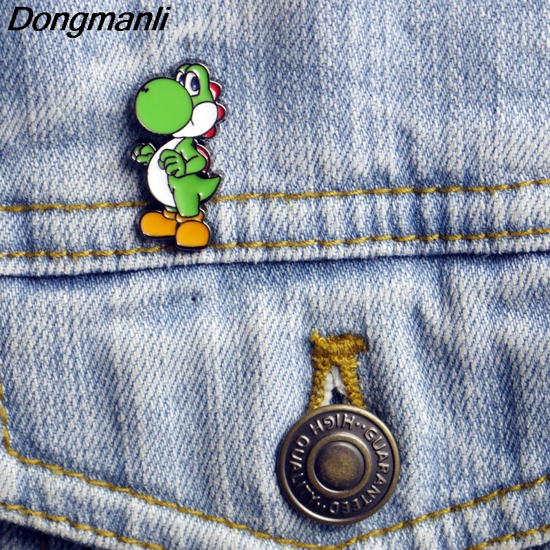 P3901 Dongmanli Fashion Kawaii Super Mario Metal Enamel Brooches and Pins Collection Lapel Pin Badge Jewelry