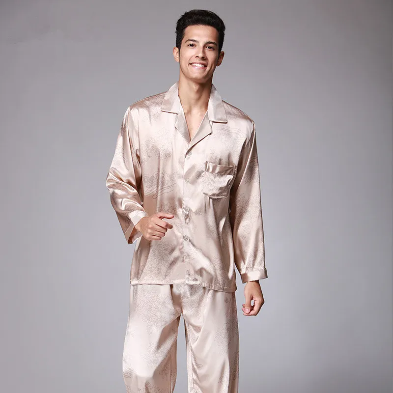 New Arrival Autumn Men Casual Breathable Faux silk tops and Pants sets lounge Homewear Sleepwear Set Men's Pajama sets TZ066 New Arrival Autumn Men Casual Breathable Faux silk tops and Pants sets lounge Homewear Sleepwear Set Men's Pajama sets TZ066