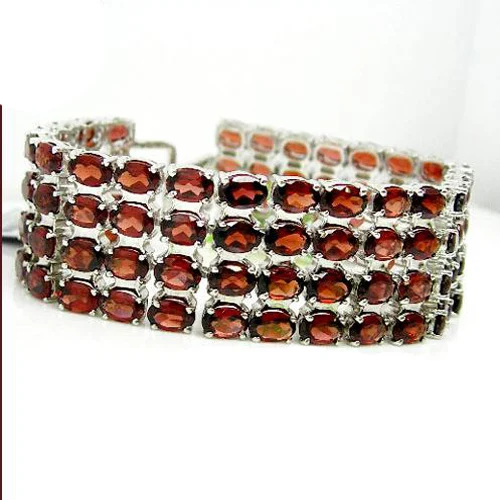 

2017 New Qi Xuan_Free Shipping Dark Red Stone Elegant Bracelets_S925 Solid Silver Fashion Bracelets_Manufacturer Directly Sales