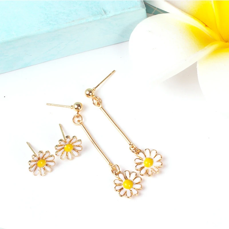 Korean Japan White Yellow Flower Drop Earrings Cute Small Daisy Long Dangle Earrings For Women Girl Gift Summer Jewelry