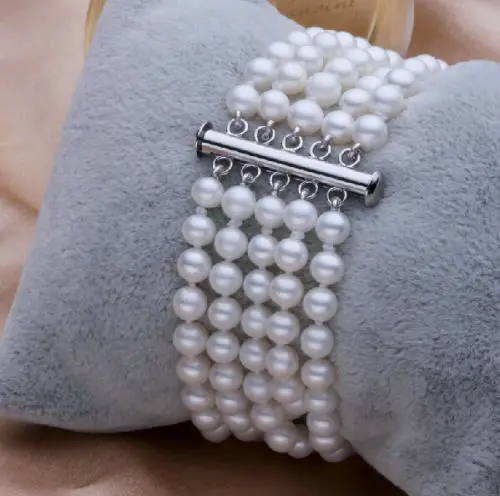 

Charming Five rows AAA+ 8-9mm south sea white pearl bracelet 7.5-8
