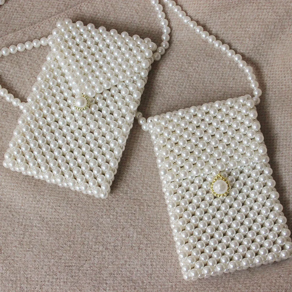 Brand Fashion New Women Luxury Evening Bag New Elegant Cute Square Shoulder Bag Lovely Solid Woman Pearl Mini Bag Small Clutch