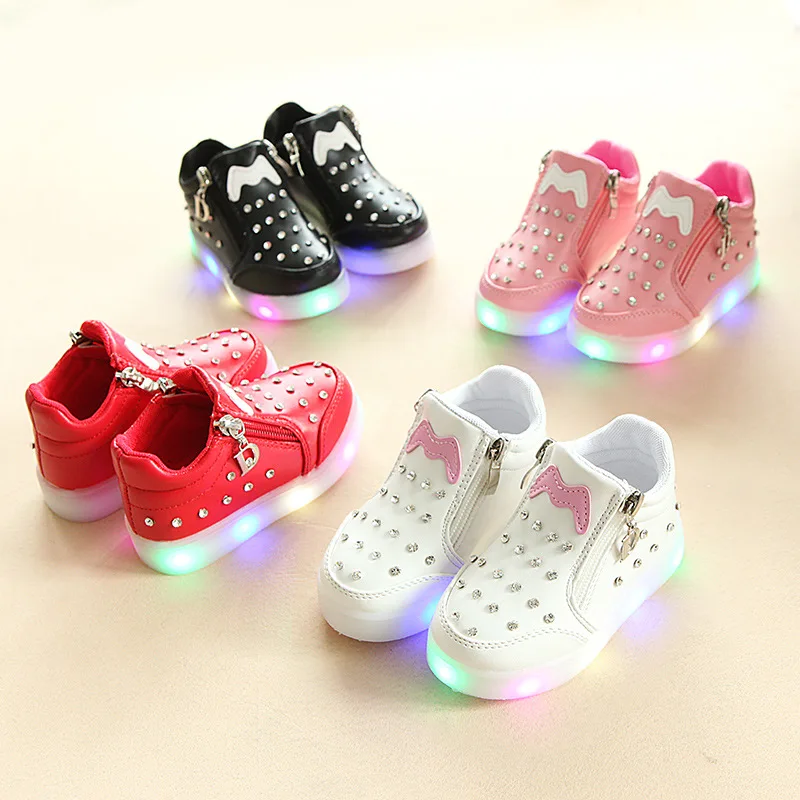 

New 2018 High quality fur lighting winter children casual shoes LED glitter diamond baby girls boys shoes Lovely kids sneakers