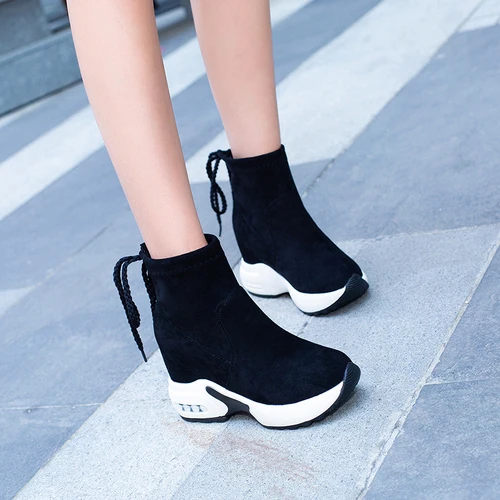 Г. Новые женские ботинки зимние теплые ботильоны на меху женские зимние ботинки кроссовки на платформе, увеличивающие рост женская обувь A35-32 - Color: Black
