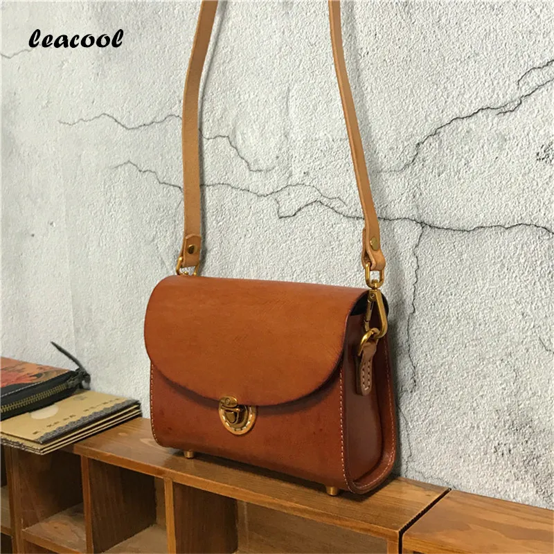 Leacool Vegetable Tanned Leather Small Flap Women Crossbody Bag Chain