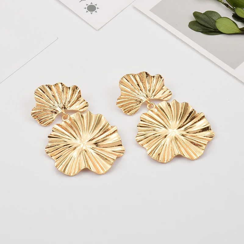 

ZA Hot Sell Metal Shape Leaf Drop Earrings Statement Fashion Trend Jewelry Accessories For Women Dangle Pendientes bijoux