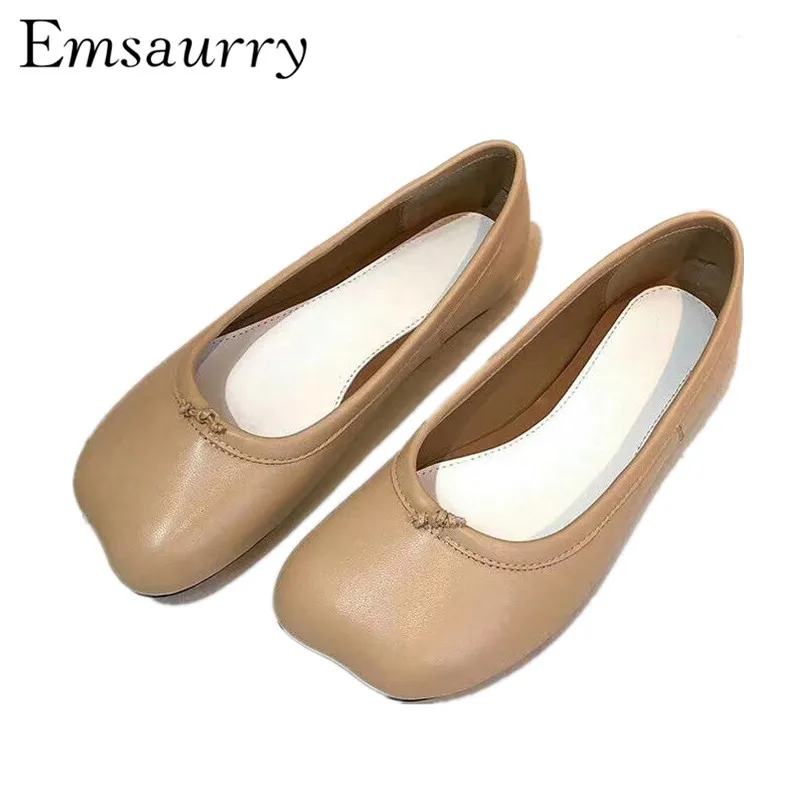 

Novelty Irregular Toe Flat Shoes Woman Shallow Mouth Slip On Mules Glove Shoes Zapatos De Mujer