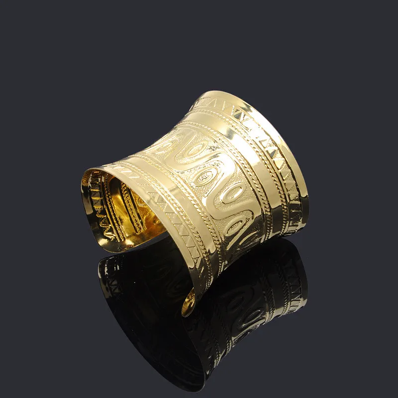 2717032556_1746764967