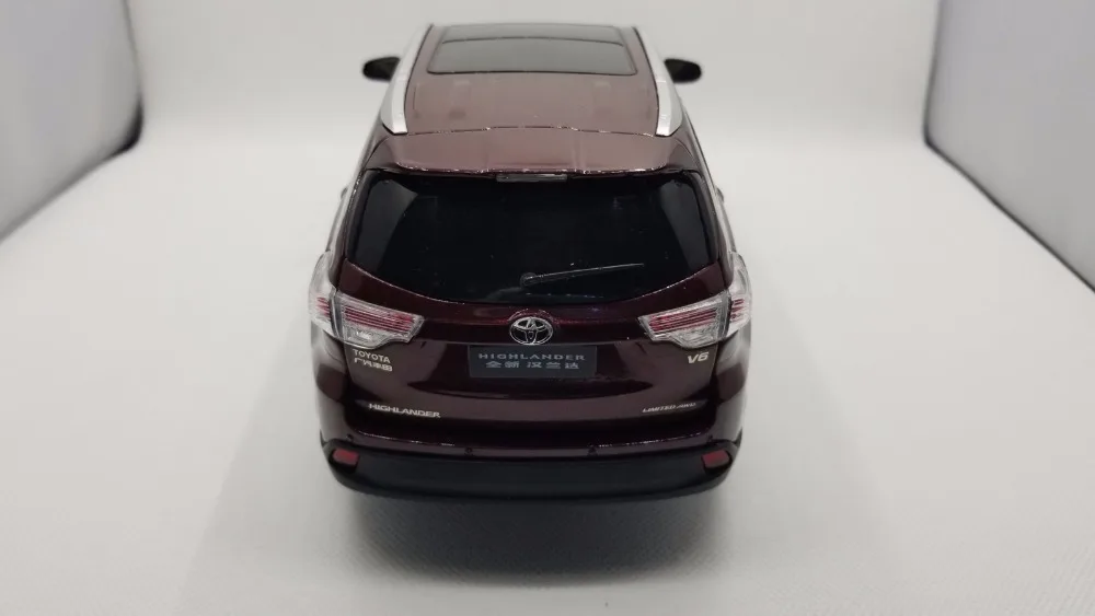 1:18 литая модель для Toyota Highlander Красный внедорожник сплав игрушечный автомобиль миниатюрная Коллекция подарков