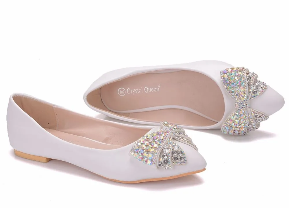С украшением в виде кристаллов queen Модная обувь на плоской подошве женская свадебная обувь плоская подошва Острый носок Стразы с декоративным узлом-бабочкой милые белые туфли; Zapatos Muje