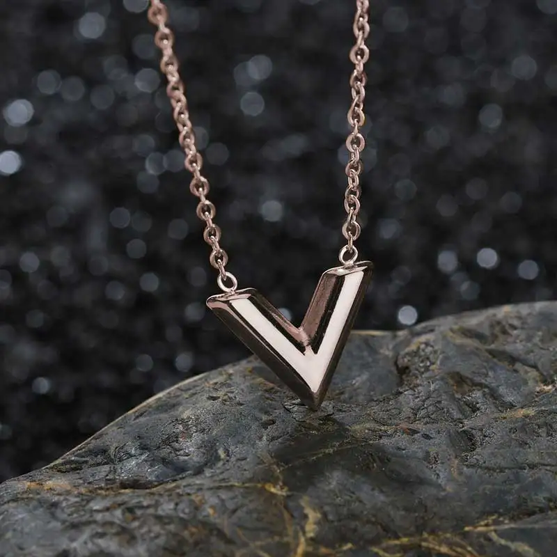 V Necklaces Pendants Choker Women Gift 