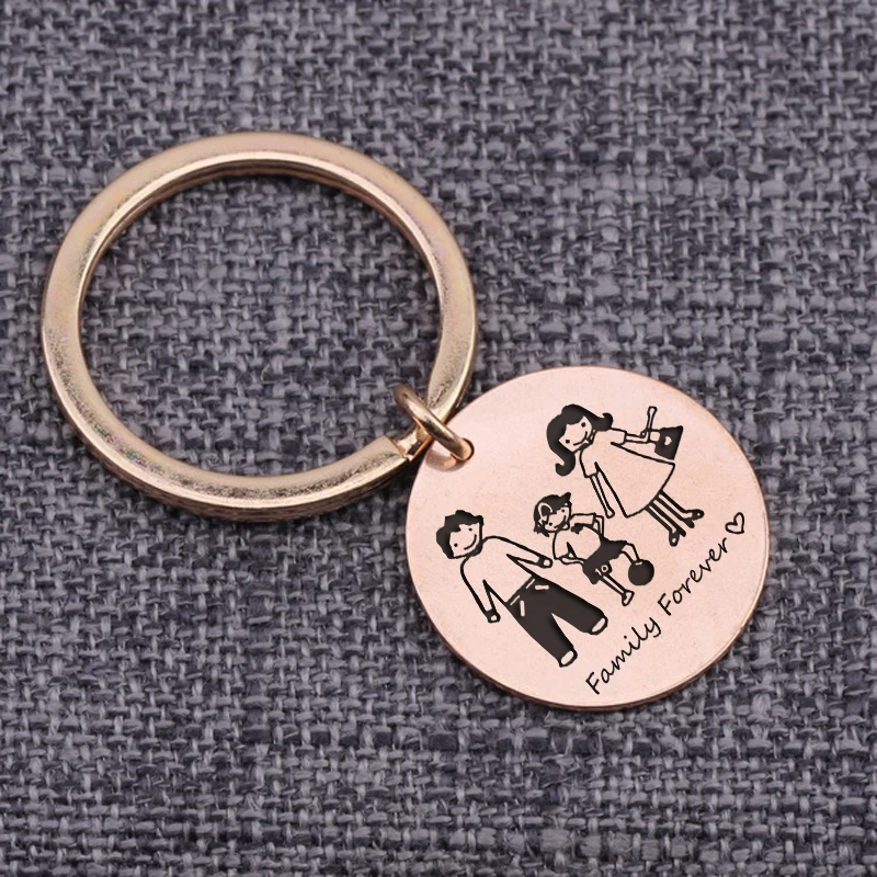 

Family Keychain Forever Love Pendants Parents Children Daughter Son Engraved Happy Family Keepsake Keychain Gift Keyrings