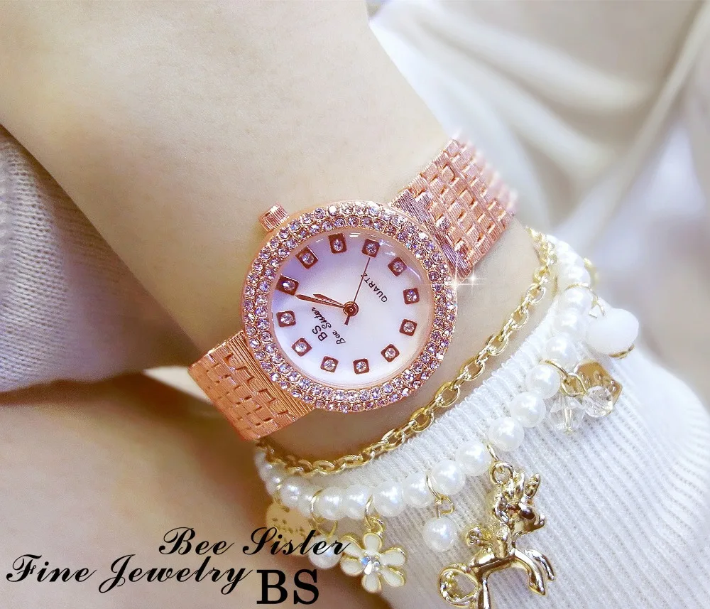 clock women 9