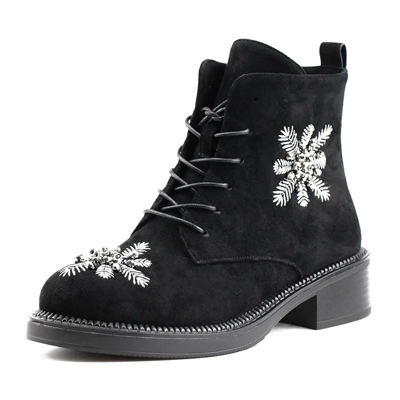 

ALLEN Brand New Lace Up Metal Decoration Crystal Wide Heels Shoes Woman 2019 Casual Office Spring Autumn Ankle Boots