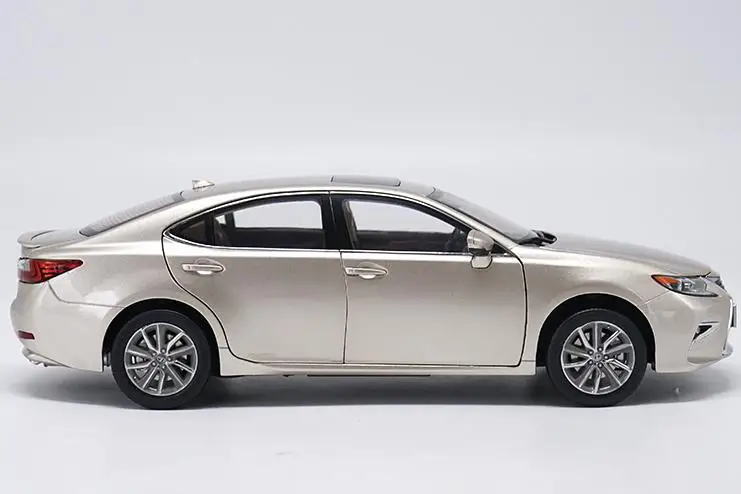 Высокое моделирование LEXUS ES 300 H Коллекция Модель 1:18 Расширенный сплав модель автомобиля, литая металлическая модель игрушечного автомобиля