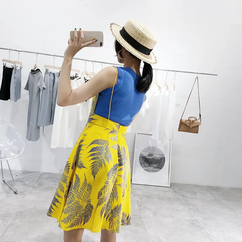 ALPHALMODA/Трикотажный жилет + платье на бретельках комплект из 2 предметов для