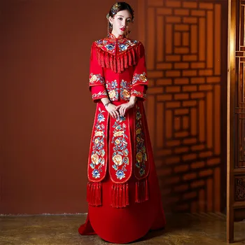 

Red Classic Formal Women Wedding Cheongsam Traditional Floor Length Trailing Dress Vintage Tassel Embroidery Marriage Qipao