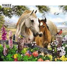 YIKEE Алмазная картина птица цветок лошадь, полный, квадратный, 5d diy Алмазная мозаика, алмазная вышивка, лошади в саду a7037