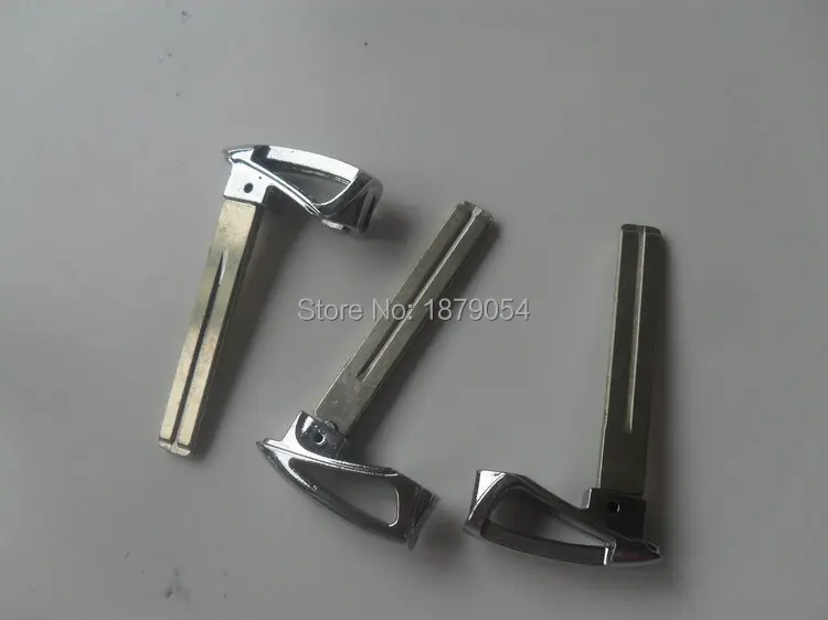 Hyundai  New Santa smart key blade shell  (5).JPG