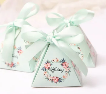 

100 x Creative Pink / Purple / Blue Floral Triangular Pyramid Wedding Favors Candy Boxes Bridal Shower Party Paper Gift Box