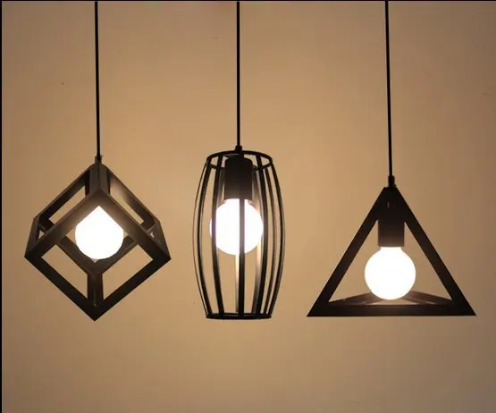 Acquista all'ingrosso Online piccolo nero lampadari da ...