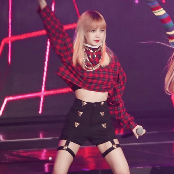 Blackpink LISA the same red and black plaid splice shirt women round neck lace long-sleeve short shirt kpop Korean loose clothes