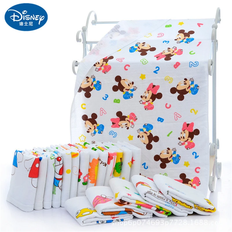 Cotton Children Baby Face Towel Bath Towel Mickey Minnie Mouse Baby boy girl Thin Double layer Chiffon soft towel gift