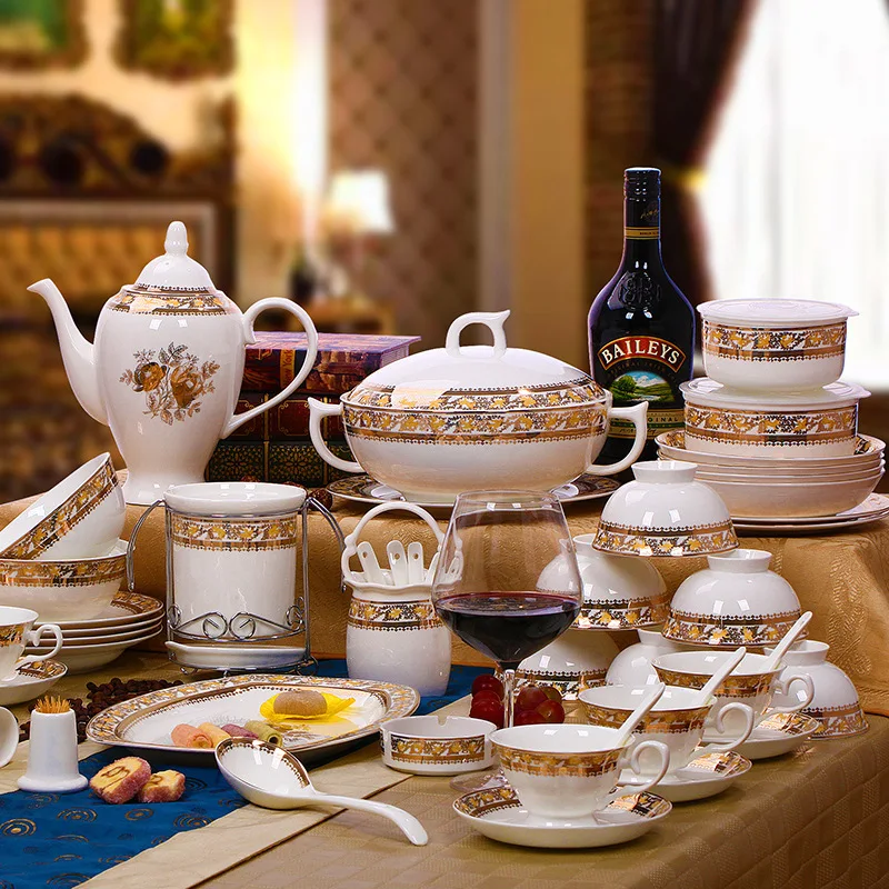 Dinnerware Sets of 65 Chinese Ceramic Tableware Disc Dishes Plates