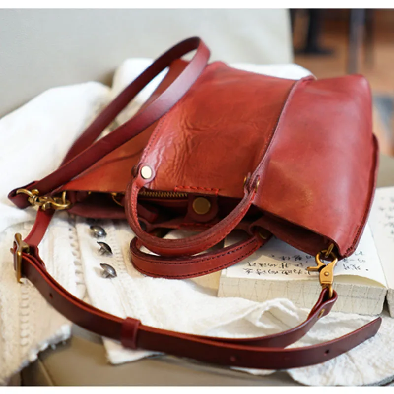 AETOO Hand-shoulder diagonal back portable female models leather leather vegetable tanned leather bag small retro make old