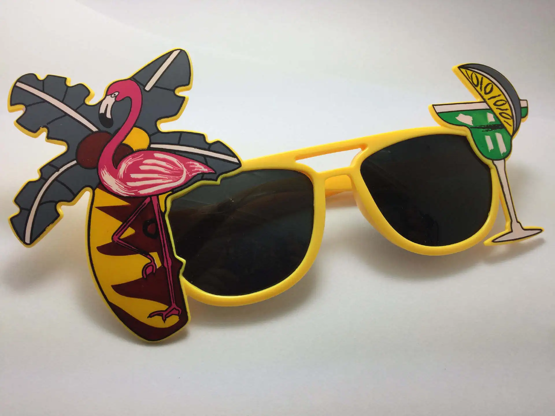 Новинка пляжные Гавайские вечерние пивные солнцезащитные очки с Фламинго Свадебные украшения креативные забавные мультяшные ананасы летние товары для вечеринок - Цвет: yellow