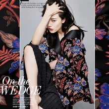 140 м шириной 350 г/м на заказ трехмерная жаккардовая золотая нить парча модная ткань с высококлассным ветрозащитная ткань