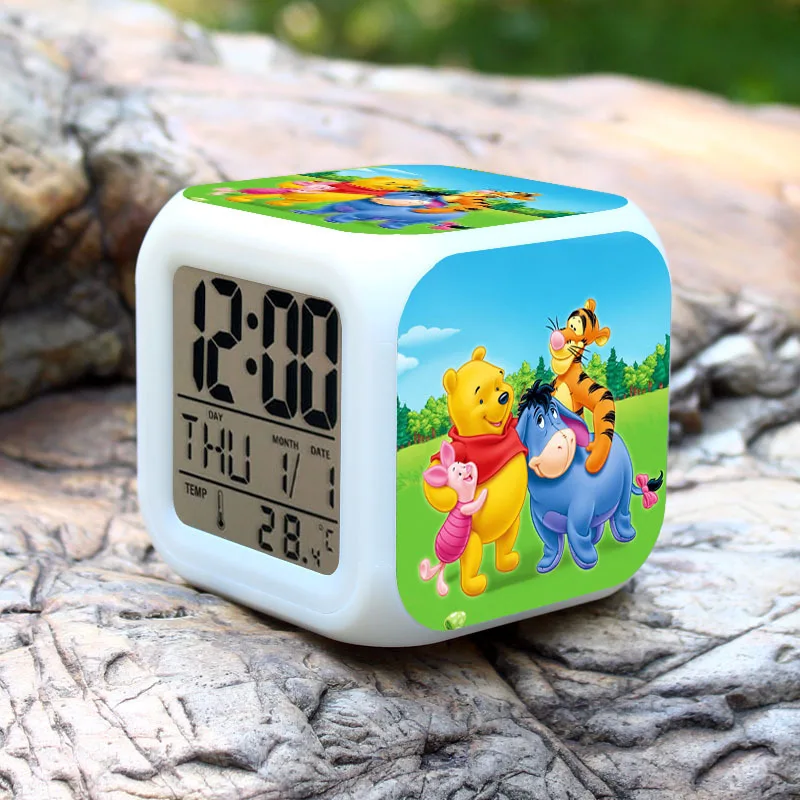

Cartoon Bear Alarm Clock Led Light 7 Color Change Projeksiyon Saat Masa Saati Projection Clock Square Digital Thermometer