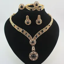 Горячая Распродажа золотой цвет 3 цвета драгоценный камень кристалл, свадьба, для новобрачных аксессуары комплект с колье женские вечерние Подарочные ювелирные наборы