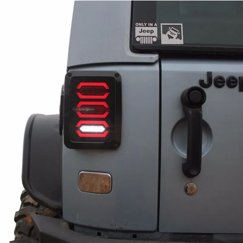 LED Tail Lights for Jeep Wrangler JK Brake Reverse Turn Signal Lamp Rear Parking Stop Back Up Lamp (Smoked Diamond)