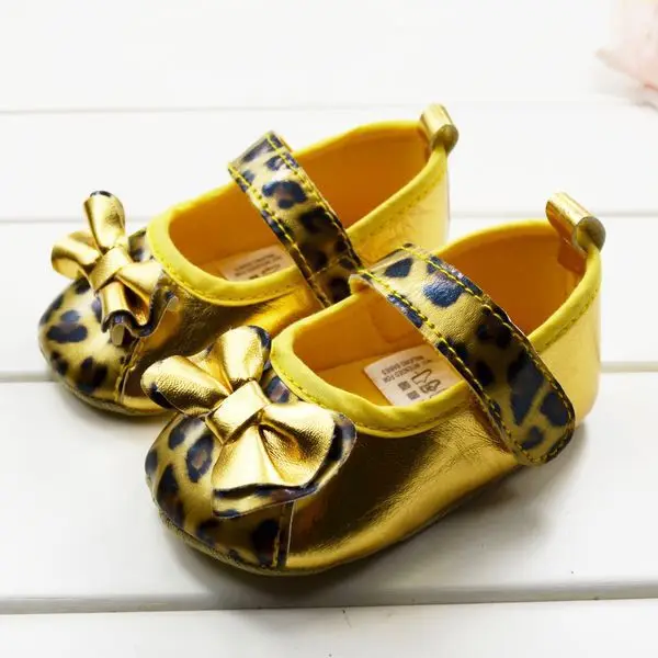 Fashion baby leather leopard flat soft sole baby