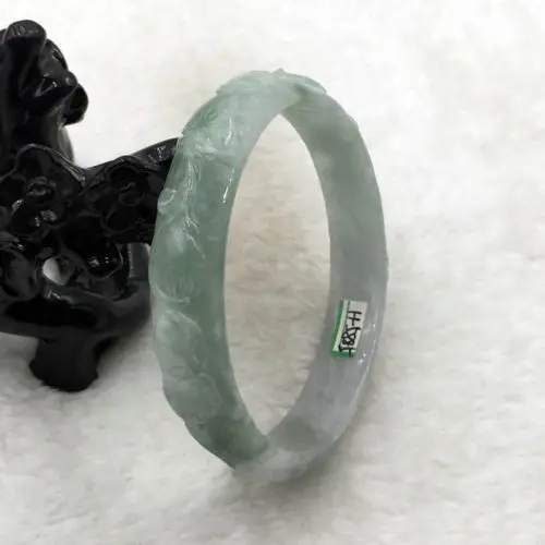 

01844 Vintage Chinese Hand-carved Green Jadeite Jade Gems Bracelet Bangle