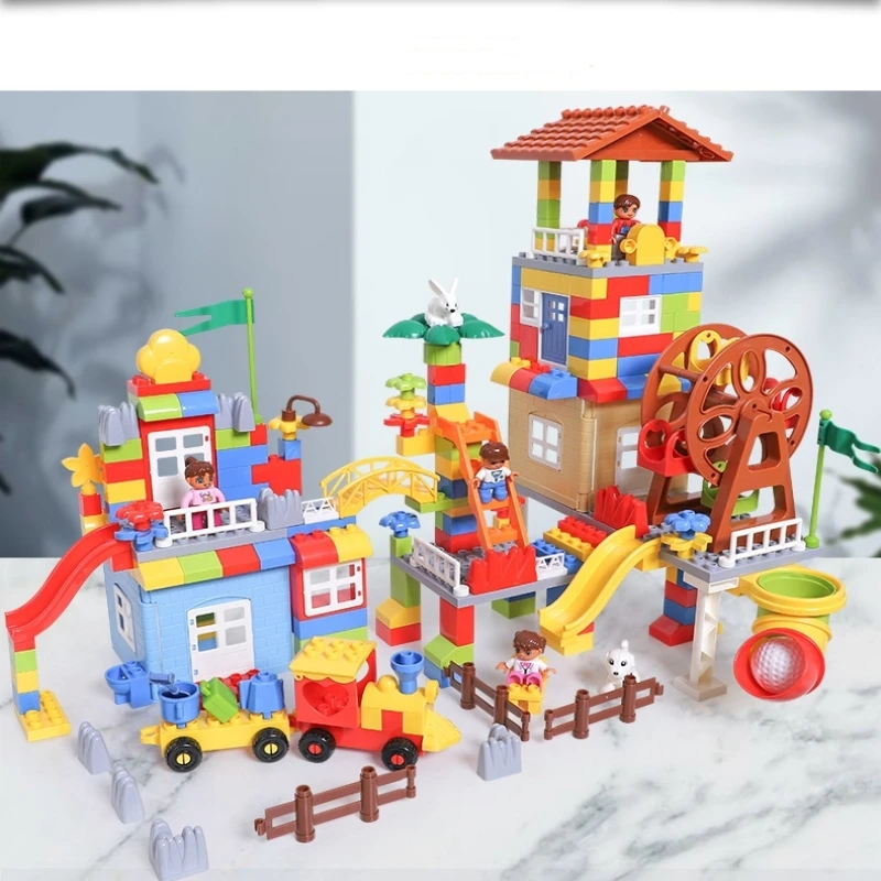 

260pcs City House Building Blocks Big Size Bricks Castle Robot Enlightenment Educational Toys For Kids Compatible with duplo