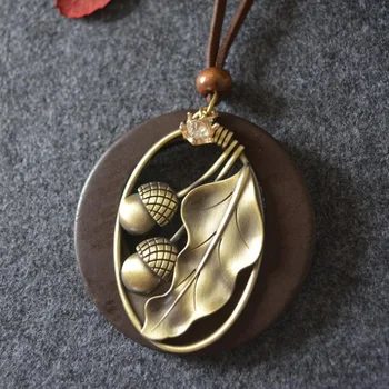

Korea Girl Vintage Ornament Geometry Wooden Alloy Acorn Big Leaves Pendant Sweater Necklace for Women Simple Jewelry Accessories