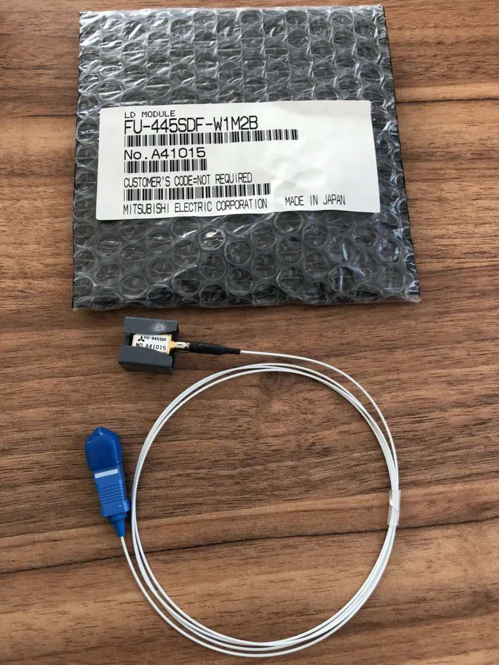 

FU-445SDF-W1M2B 1310nm DFB 2.5Gb MQW LD fiber laser FU-445SDF
