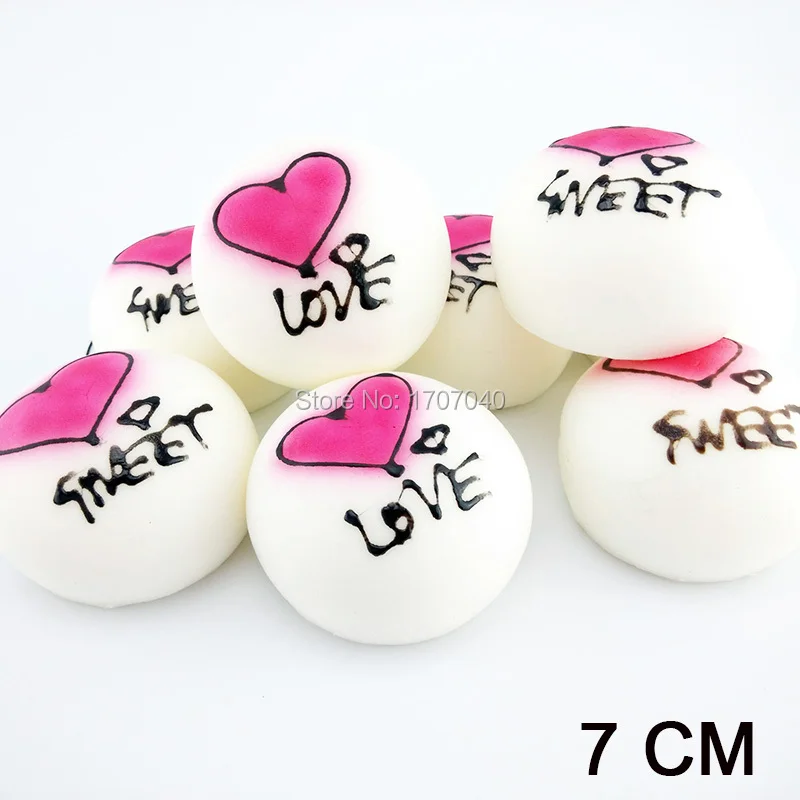 

25PCS/Lot 7CM DIY Love/Sweet Heart Squishy Kid Toy Soft Bread Scented Buns Collectibles Wholesale