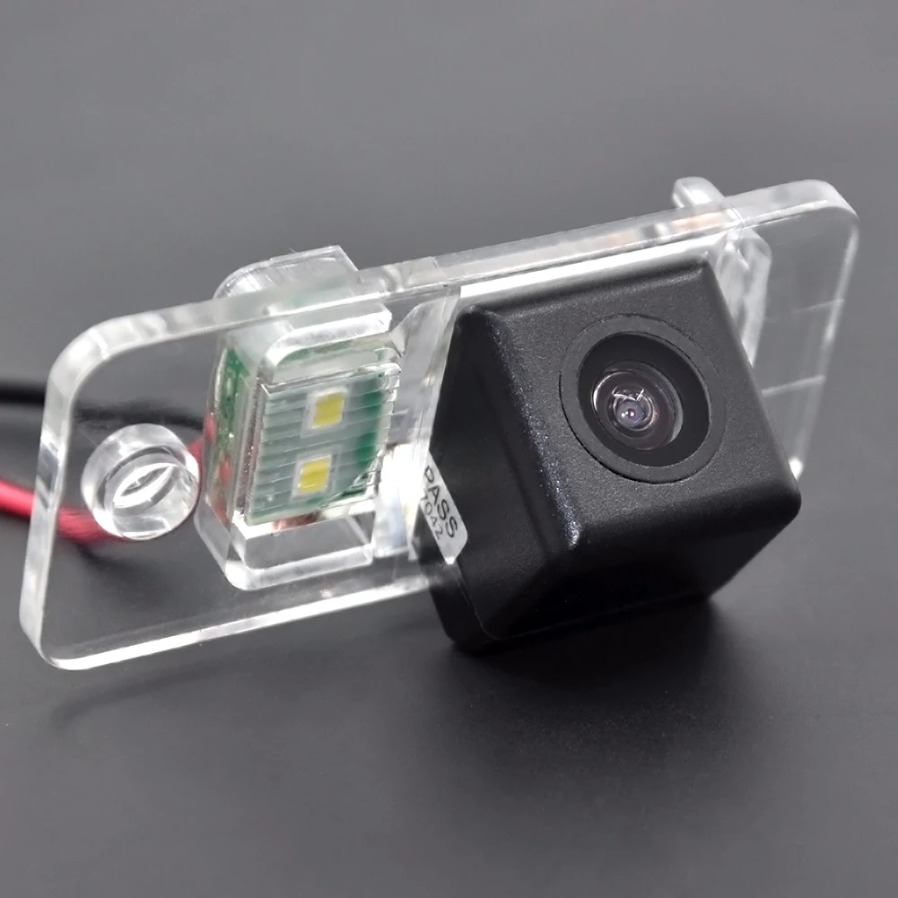 Beste CCD HD 4 LEDS Auto achteruitrijcamera parking Camera voor Audi A8 A6 A4 A3 Q7 S5 S6 S8 RS4 RS6 A4L Q5 A5 TT TTS backup draad draadloze