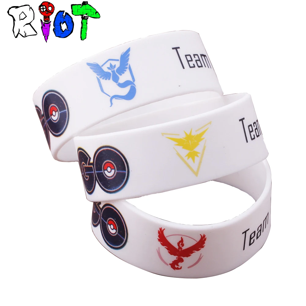 

New Game Pokemon GO Bracelet Team Valor Instinct Mystic Logo Bangles Bar Yellow Red Blue Silicone Personalized for manWomen fans
