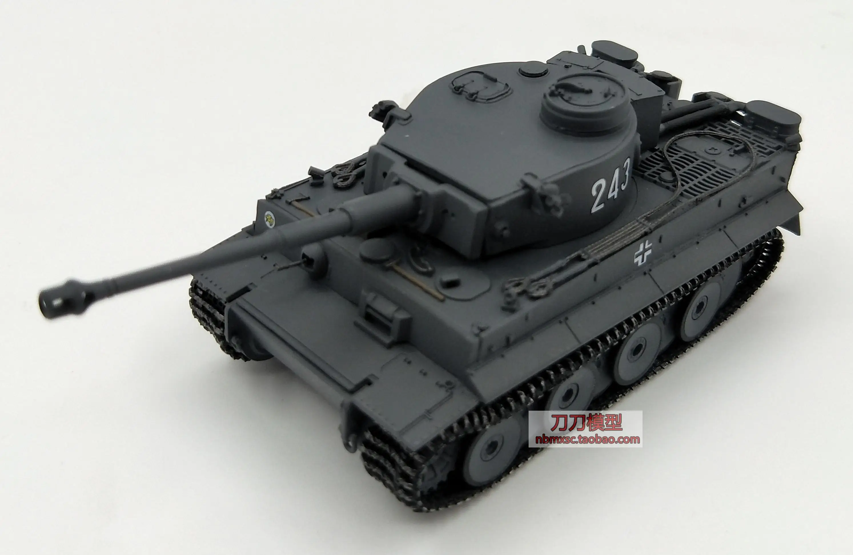 1 72 World War Ii German Tiger Tanks Early German Grey Painting Tank