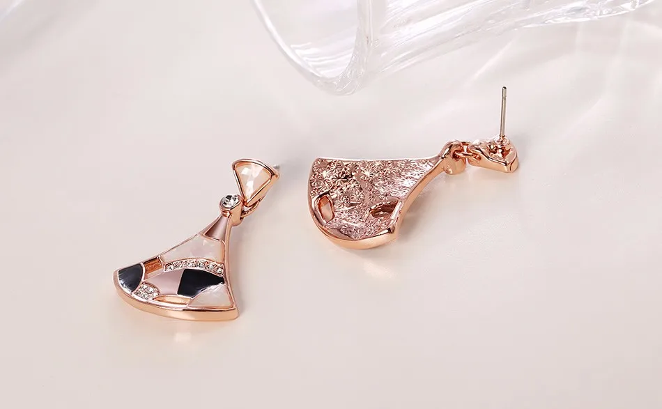 ae01.alicdn.com/kf/HTB1KeN4KFXXXXXyXXXXq6xXFXXXC/220268363/HTB1KeN4KFXXXXXyXXXXq6xXFXXXC.jpg?size=68604&height=587&width=950&hash=c192b82fd52fe3515fd10f9b70b2151f