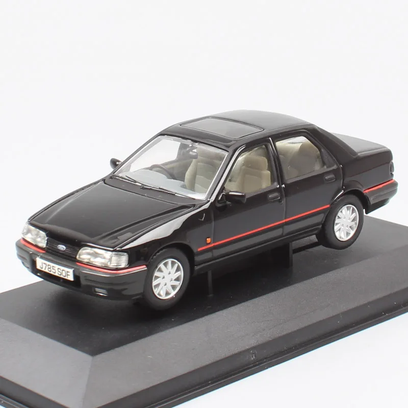 Детская игрушка 1:43 Масштаб машинки модели маленький Ford Сьерра сапфир ГСЛ литой